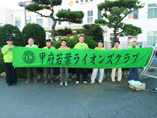 南甲府駅前清掃（クリーンキャンペーン）